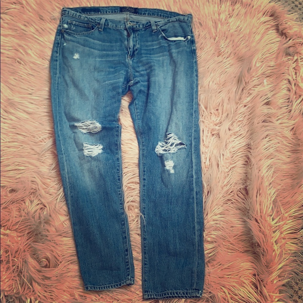 Vintage distressed lucky jeans